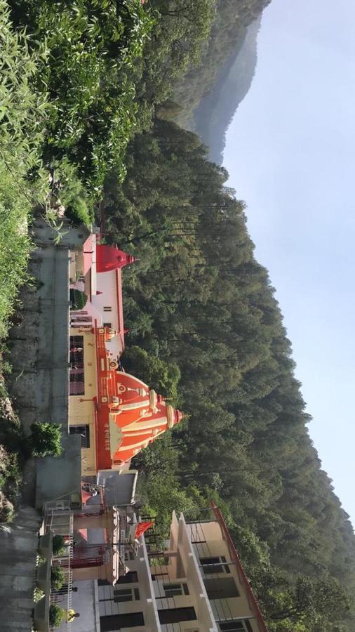 Chirag Homestay Kainchi Nainital Buitenkant foto